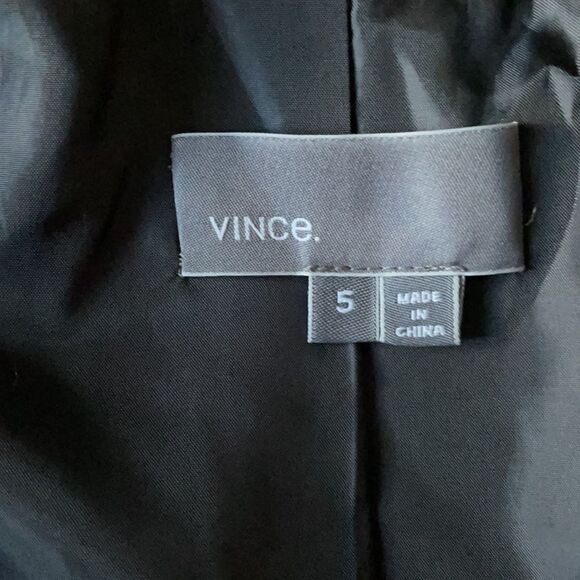 Vince Girls Dark Faux Fur Clip Closure Vest - Picture 4 of 7